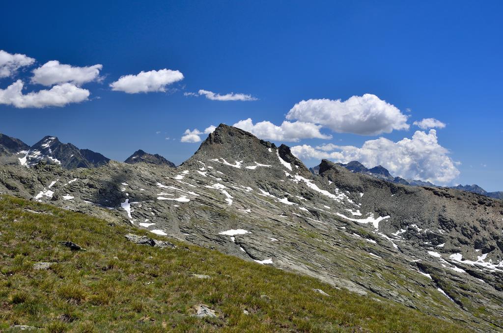 Le Coin Des Melezes - Nature & Trek - Camere In Baita Di Montagna บรุสซอน ภายนอก รูปภาพ
